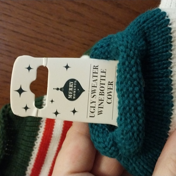 🎄WINE BOTTLE COVER UGLY SWEATER HOLIDAY COVER size 7.5"x5" - Picture 10 of 10